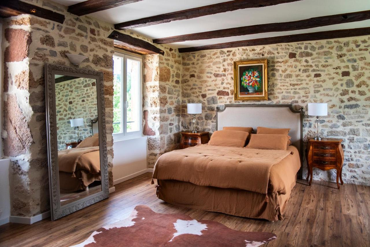 La Demeure Du Comte Bed & Breakfast Marcillac-Vallon Luaran gambar